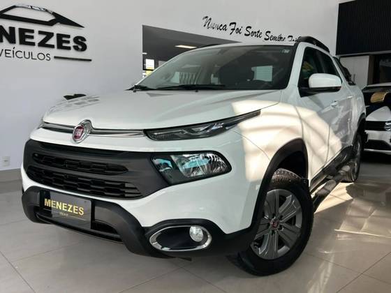 FIAT TORO 1.8 16V EVO FLEX FREEDOM AT6 FIAT TORO 1.8 16V EVO FLEX FREEDOM AT6